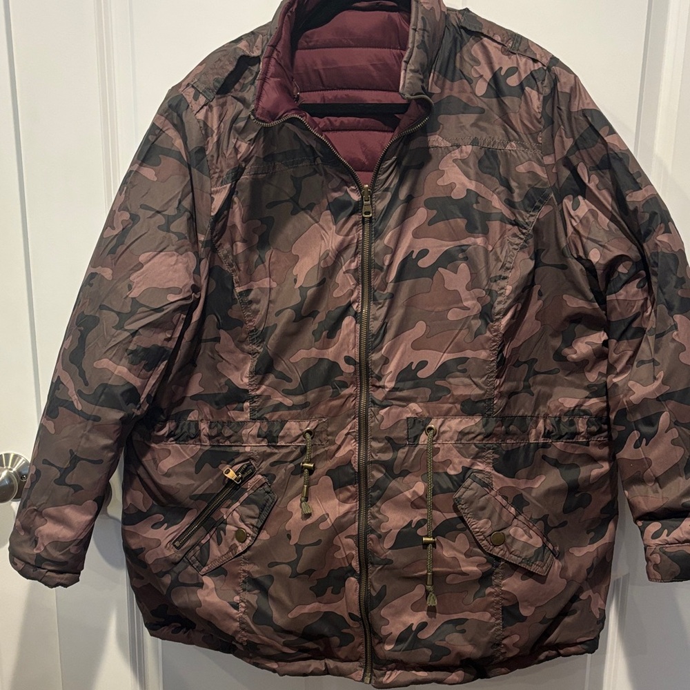 Plus Size Reversable Avenue Maroon Puffer Jacket - Picture 4 of 9